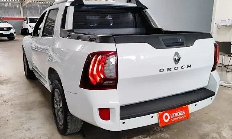 Duster Oroch Dynamiq...