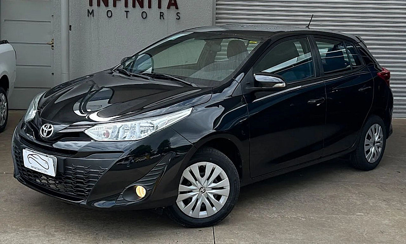 Toyota Yaris Xl 1.3 ...