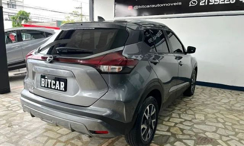 Nissan Kicks Sense 1...