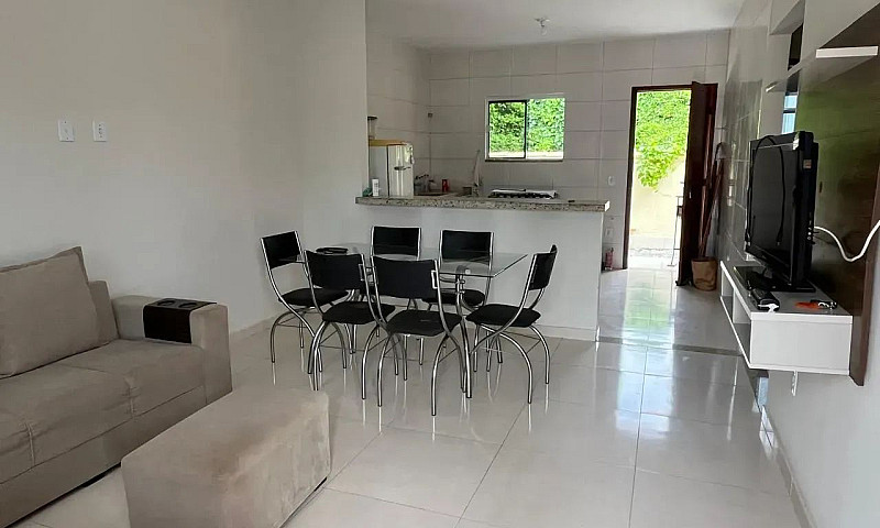 Linda Casa No Centro...