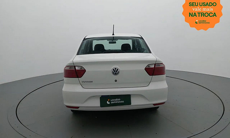 Volkswagen Voyage 1....