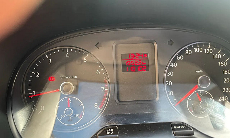 Volkswagen Fox 1.6 M...