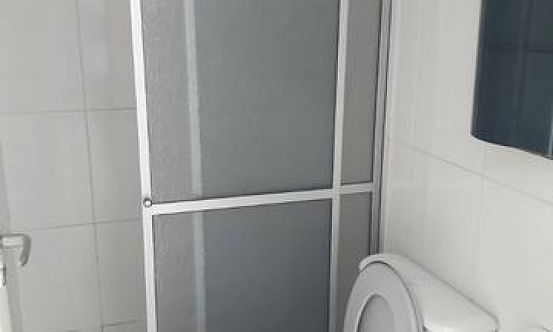 Casa Com 2 Dormitóri...