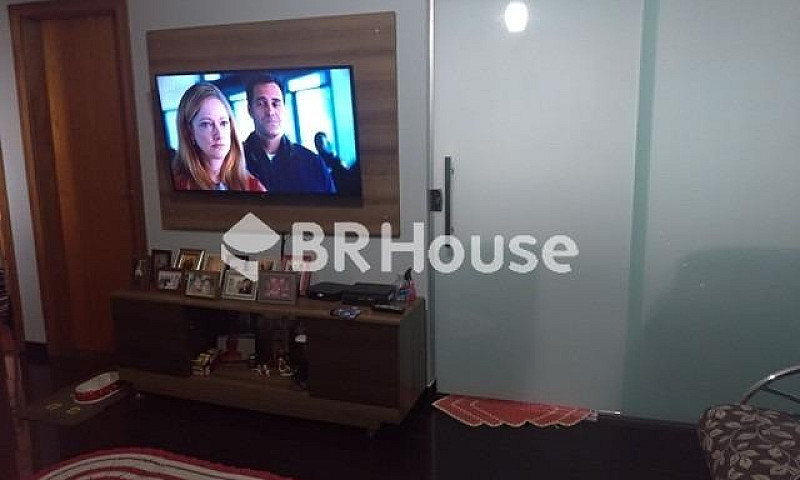 Brasília - Apartamen...