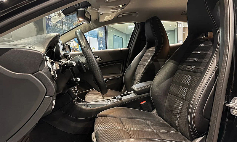 Mercedes-Benz Gla 20...