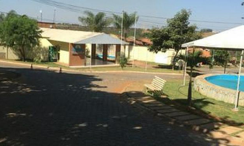 Casa Condomínio Hori...