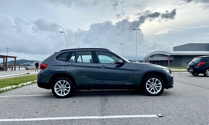 Bmw X1 Sdrive 2015...