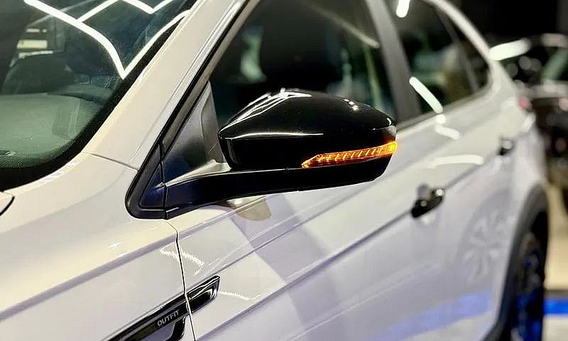 Volkswagen Nivus Hig...