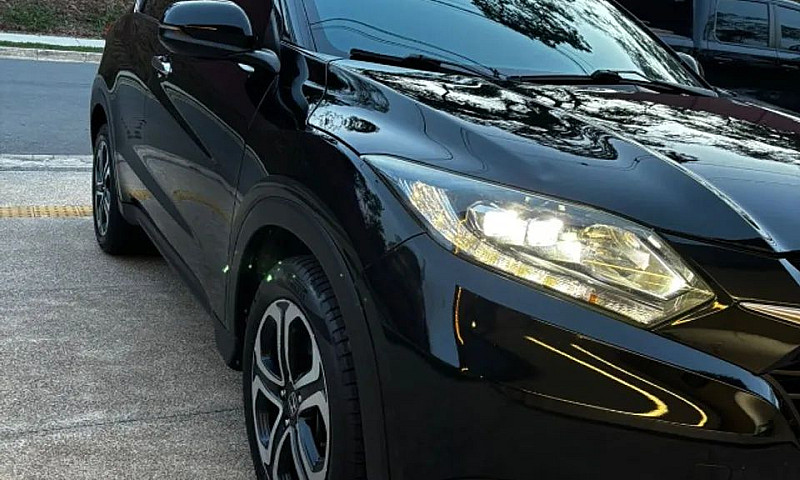 Honda Hr-V Touring 1...