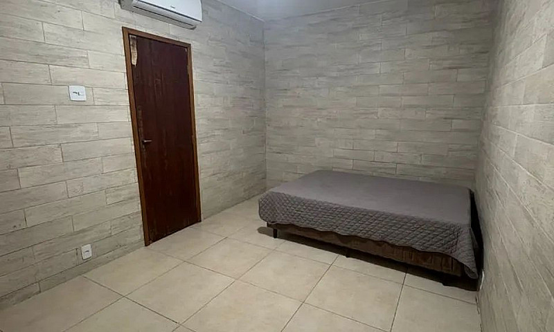 Apartamento A 1 Km D...