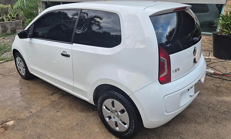 Volkswagen Up! Take ...