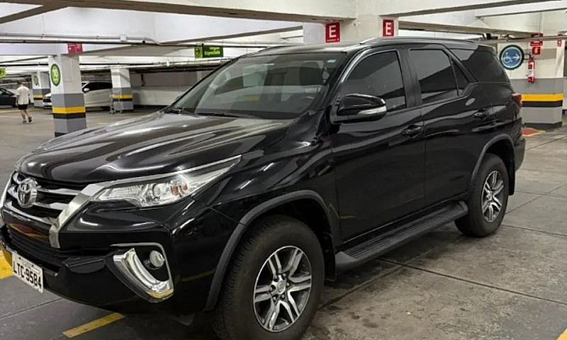 Toyota Hilux Sw4 Sr ...