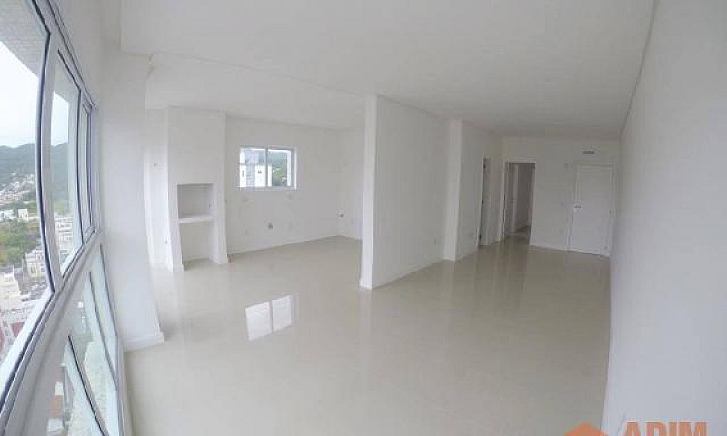 Apartamento Novo, 4 ...