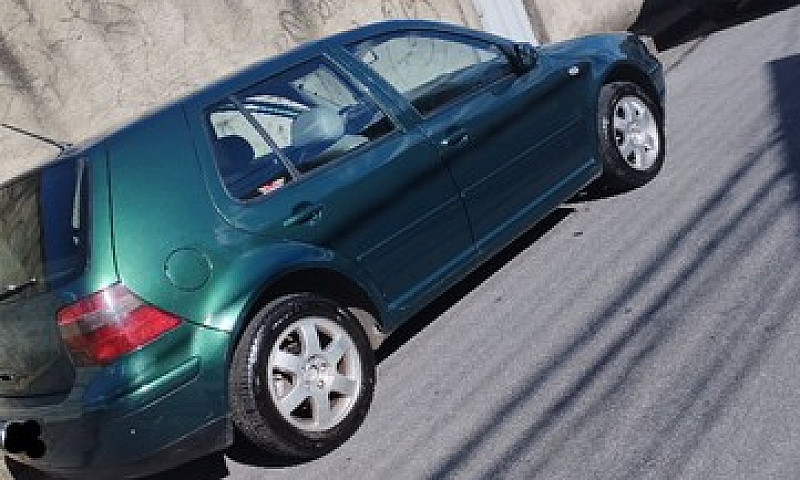 Volkswagen Golf Sapã...