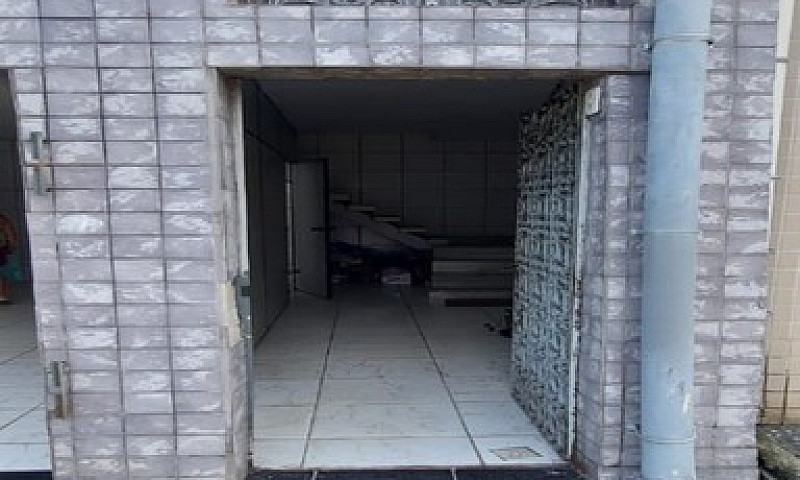 Casa Na Djalma Dutra...
