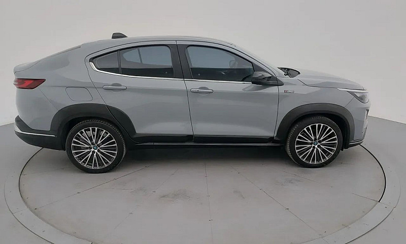 Fiat Fastback Limite...