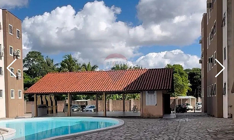 Condomínio Residenci...