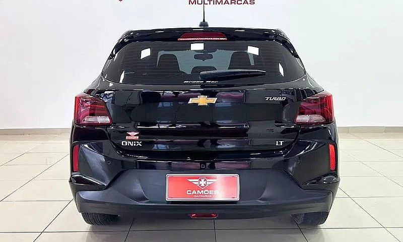 Chevrolet Onix Plus ...