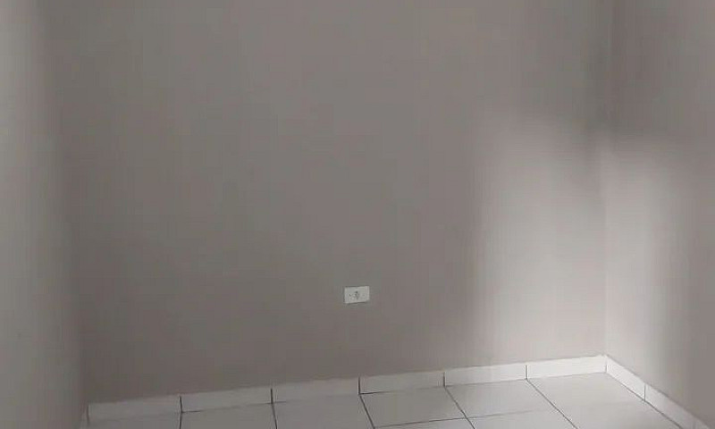 Casa De 4 Cômodos. L...