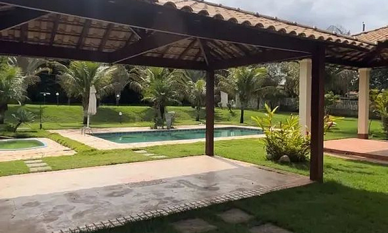 Casa De Condomínio P...