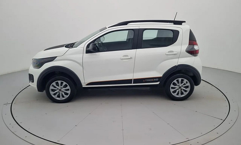 Fiat Mobi Trekking 1...
