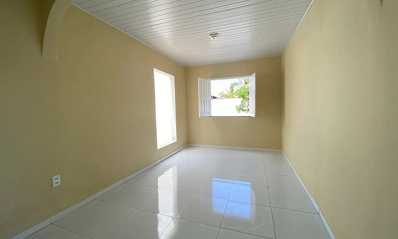 Casa 2/4 No Loteamen...