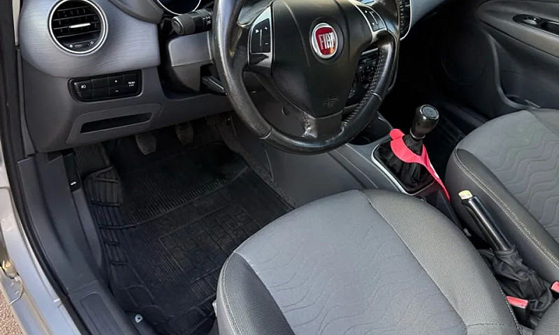 Fiat Punto Essence 1...