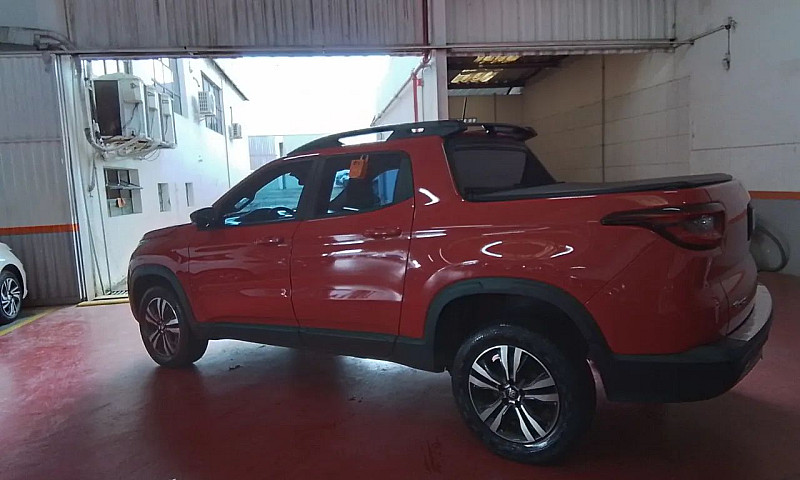 Fiat Toro Freedom 1....