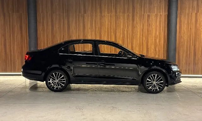 Volkswagen Jetta Hig...