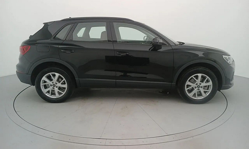 Audi Q3 Prestige 2.0...