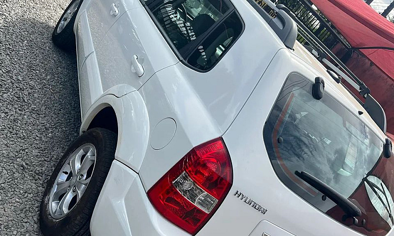 Hyundai Tucson 2.0 1...