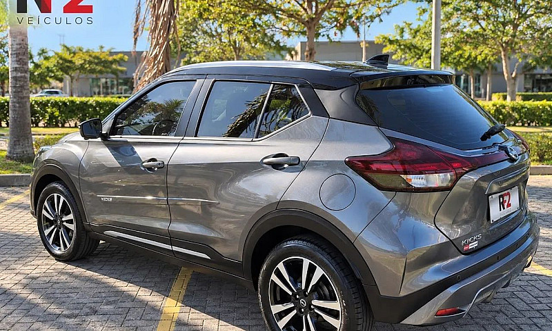 Nissan Kicks Exclusi...