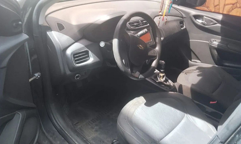 Chevrolet Onix Hatch...