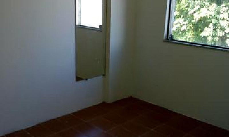 Apartamento 2/4 Cabu...