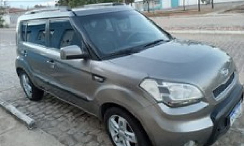 Kia Soul ...