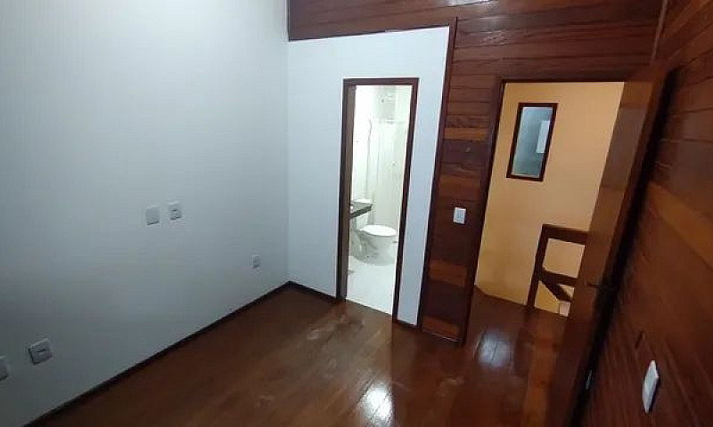 Casa No Rio Tavares ...