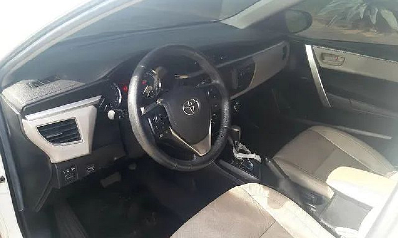 Toyota Corolla Xei 2...