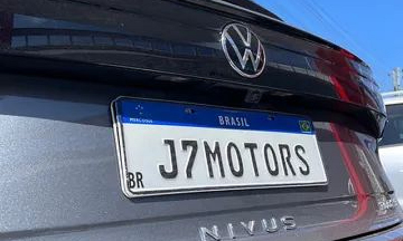 Volkswagen Nivus Com...