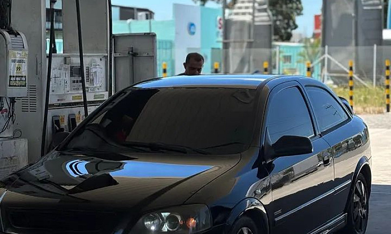 Chevrolet Astra Adva...