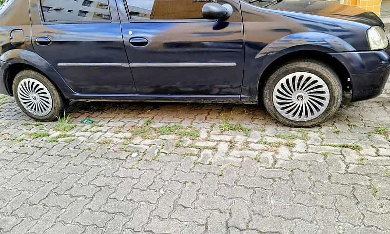 Renault Logan Expres...