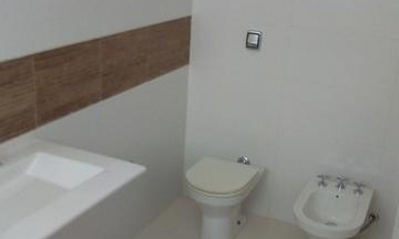 Apto 4Suites Vila Ri...