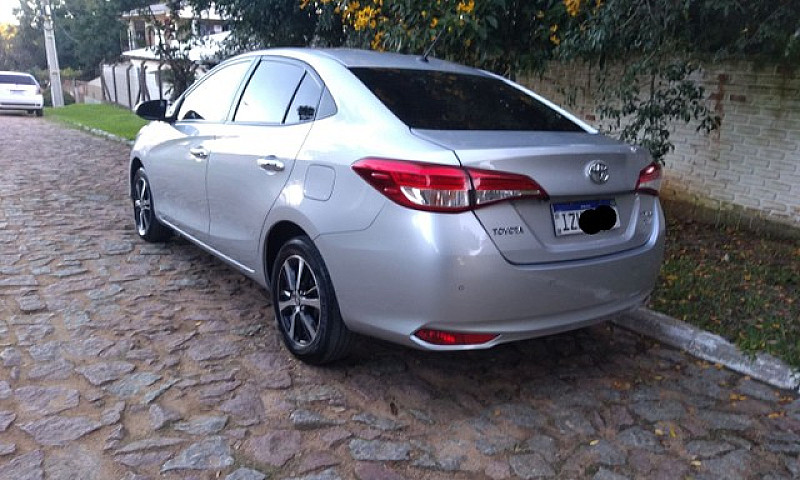 Yaris Sedan  Xls...