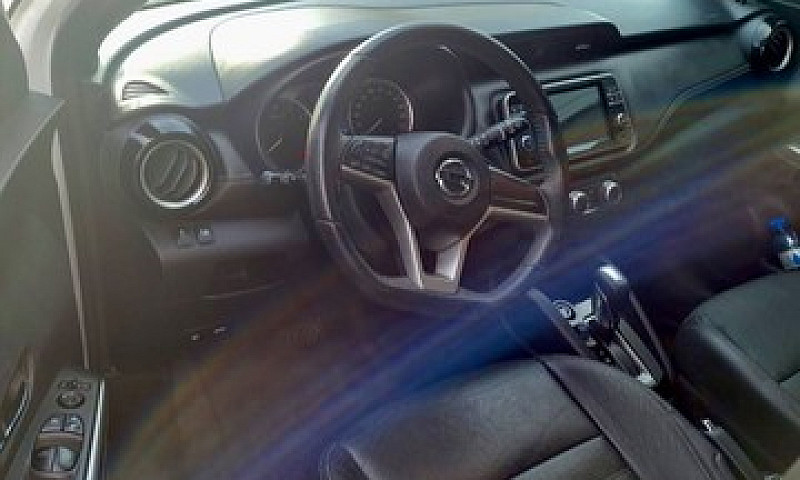 Nissan Kicks Sv - 20...