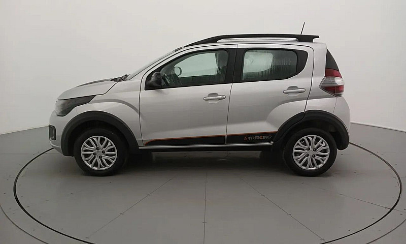 Fiat Mobi Trekking 1...