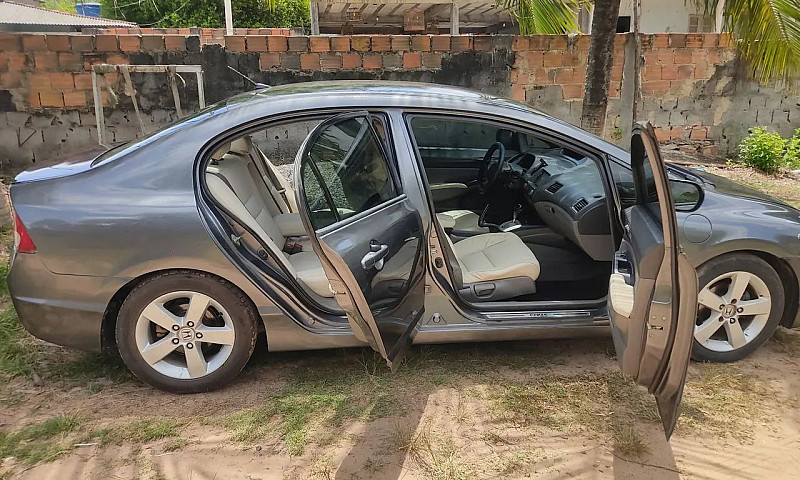 Honda Civic Sedan Lx...