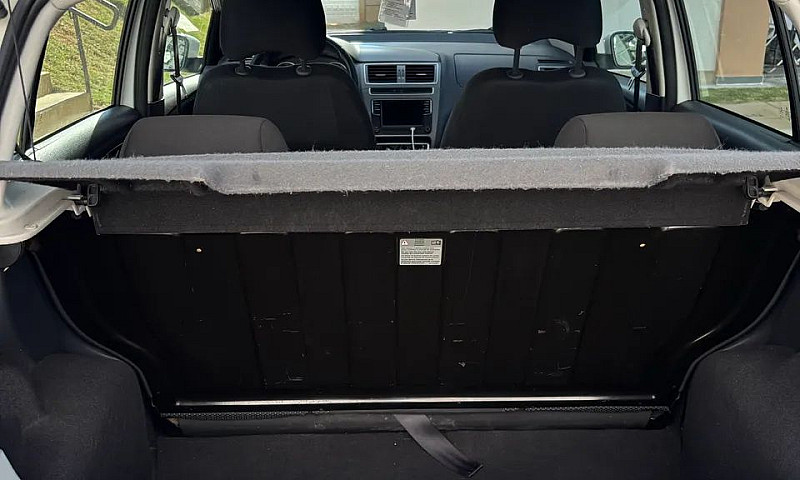 Volkswagen Fox Conne...