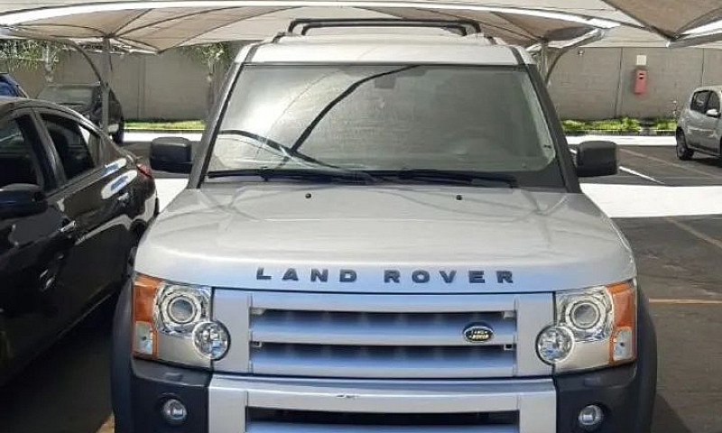 Land Rover Discovery...