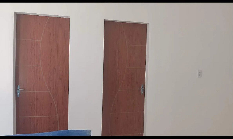 Casa Com Dois Quarto...