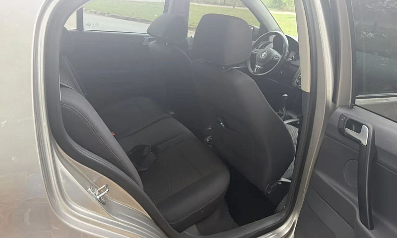 Volkswagen Polo Sed....