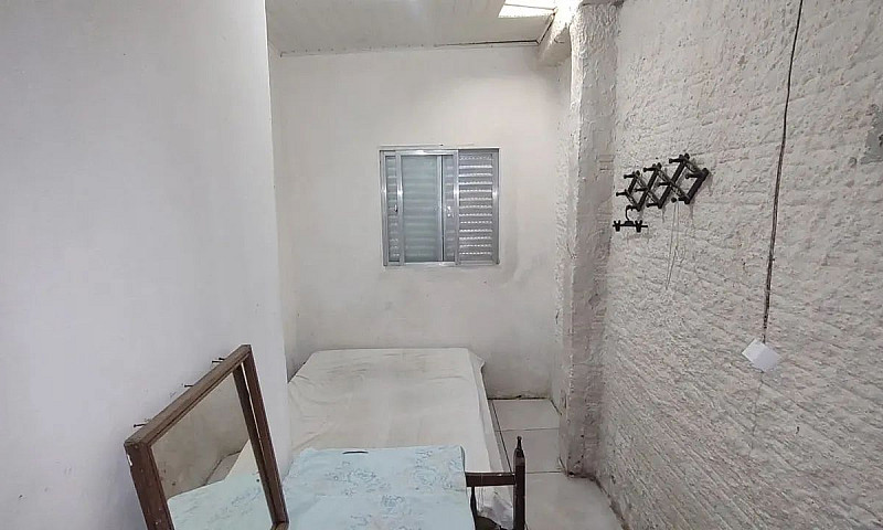 Casa De Esquina Em F...